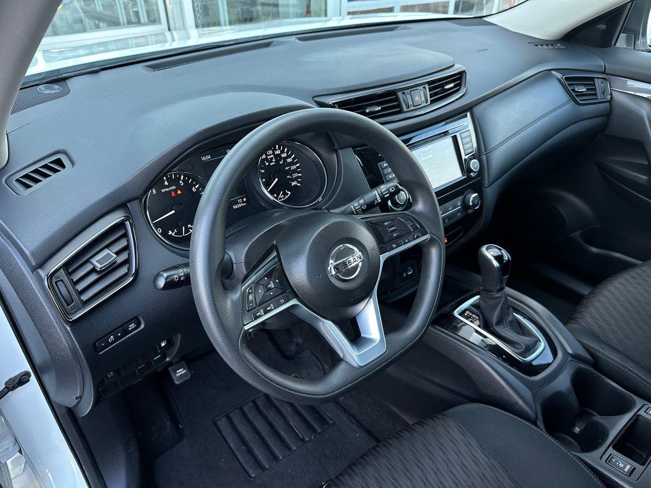 2019 Nissan Rogue  Photo