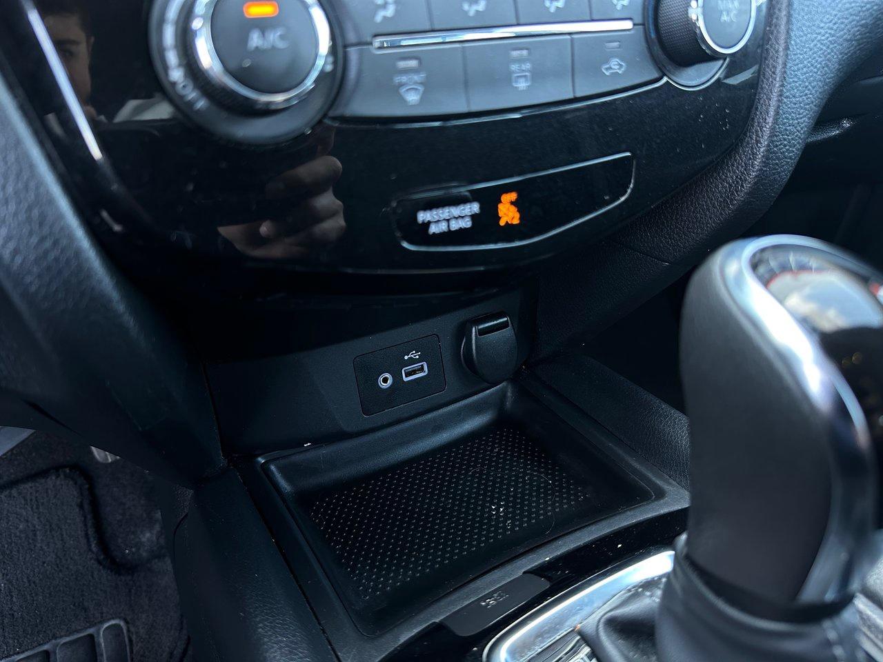 2019 Nissan Rogue  Photo