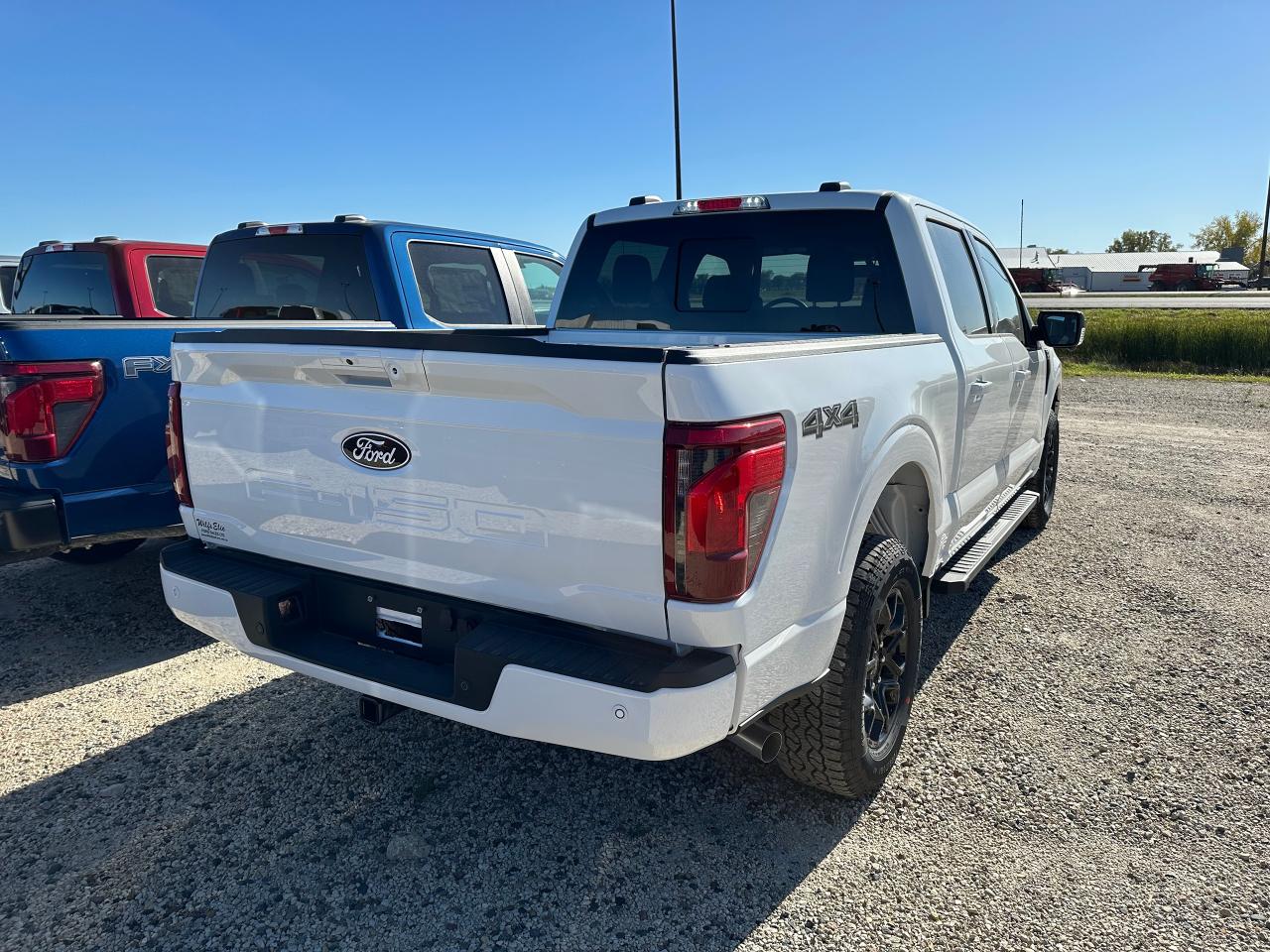 2025 Ford F-150 XLT 4WD SuperCrew 5.5' Box 302A Photo3
