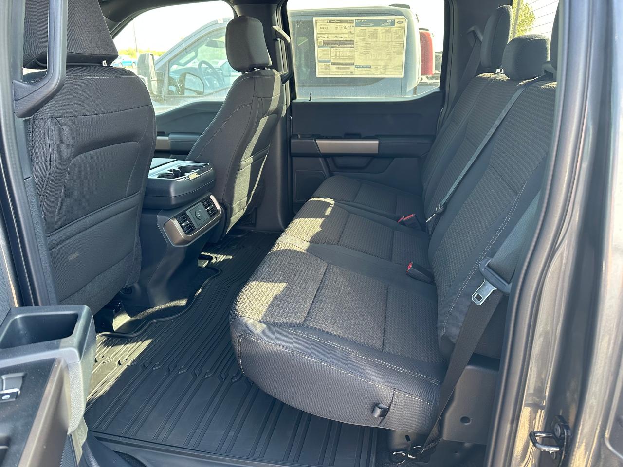 2025 Ford F-150 STX 4WD SuperCrew 5.5' Box 201A Photo4