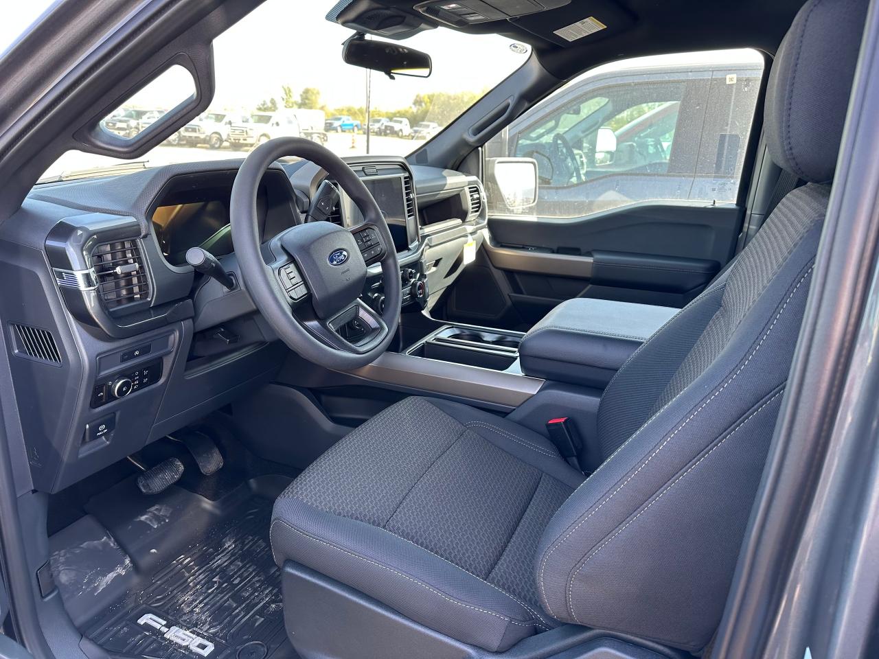 2025 Ford F-150 STX 4WD SuperCrew 5.5' Box 201A Photo