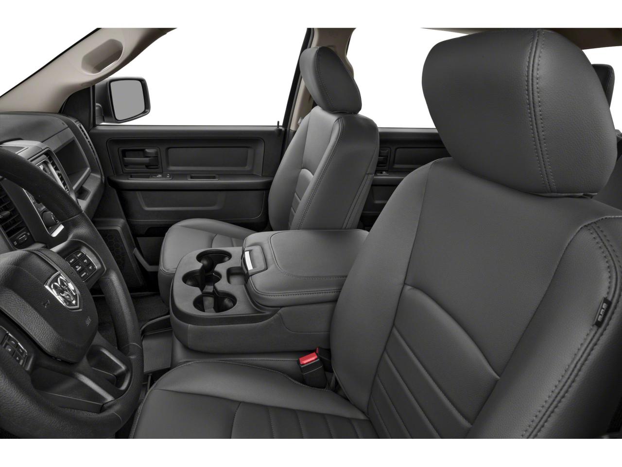2023 RAM 1500 Classic EXPRESS Photo5