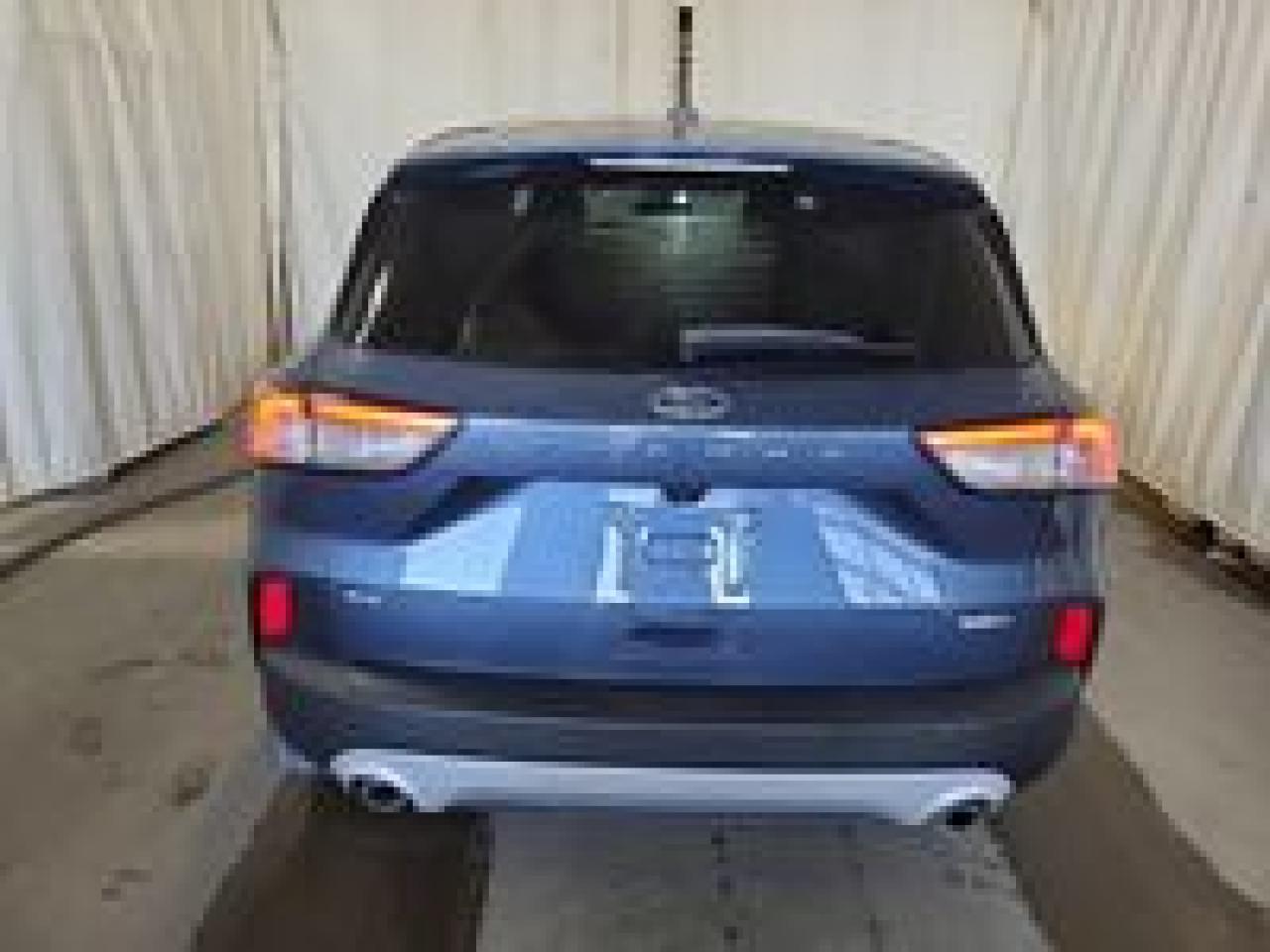 2020 Ford Escape SE Photo4