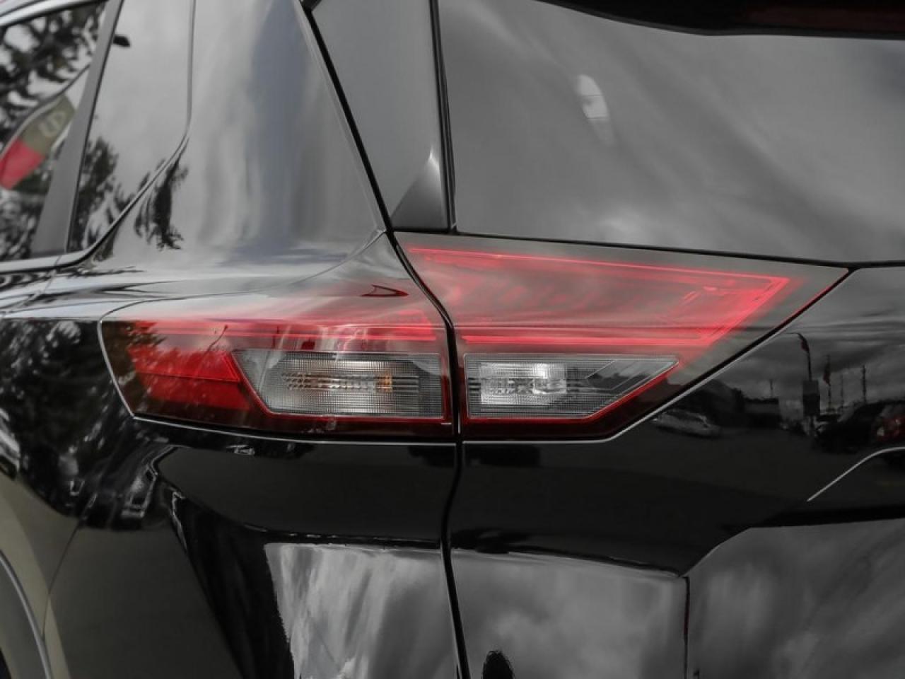 2026 Nissan Rogue SV Moonroof  - Sunroof -  Power Liftgate Photo