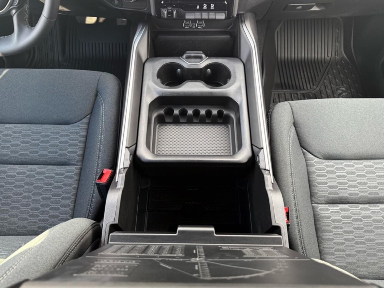 2025 RAM 1500 Big Horn Photo