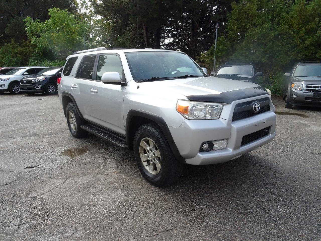 2011 Toyota 4Runner SR5 - Photo #4