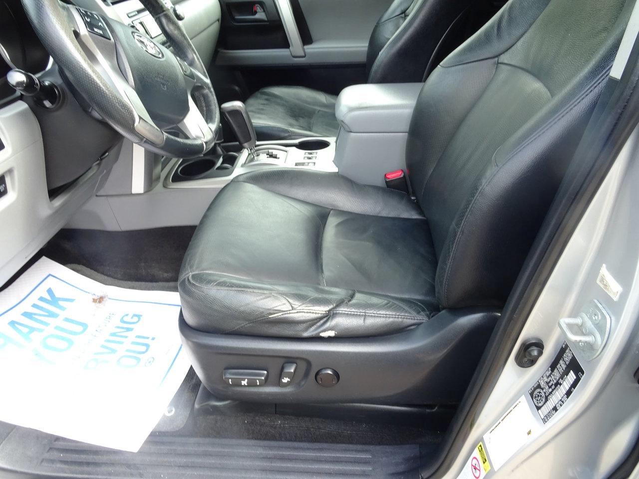 2011 Toyota 4Runner SR5 - Photo #9