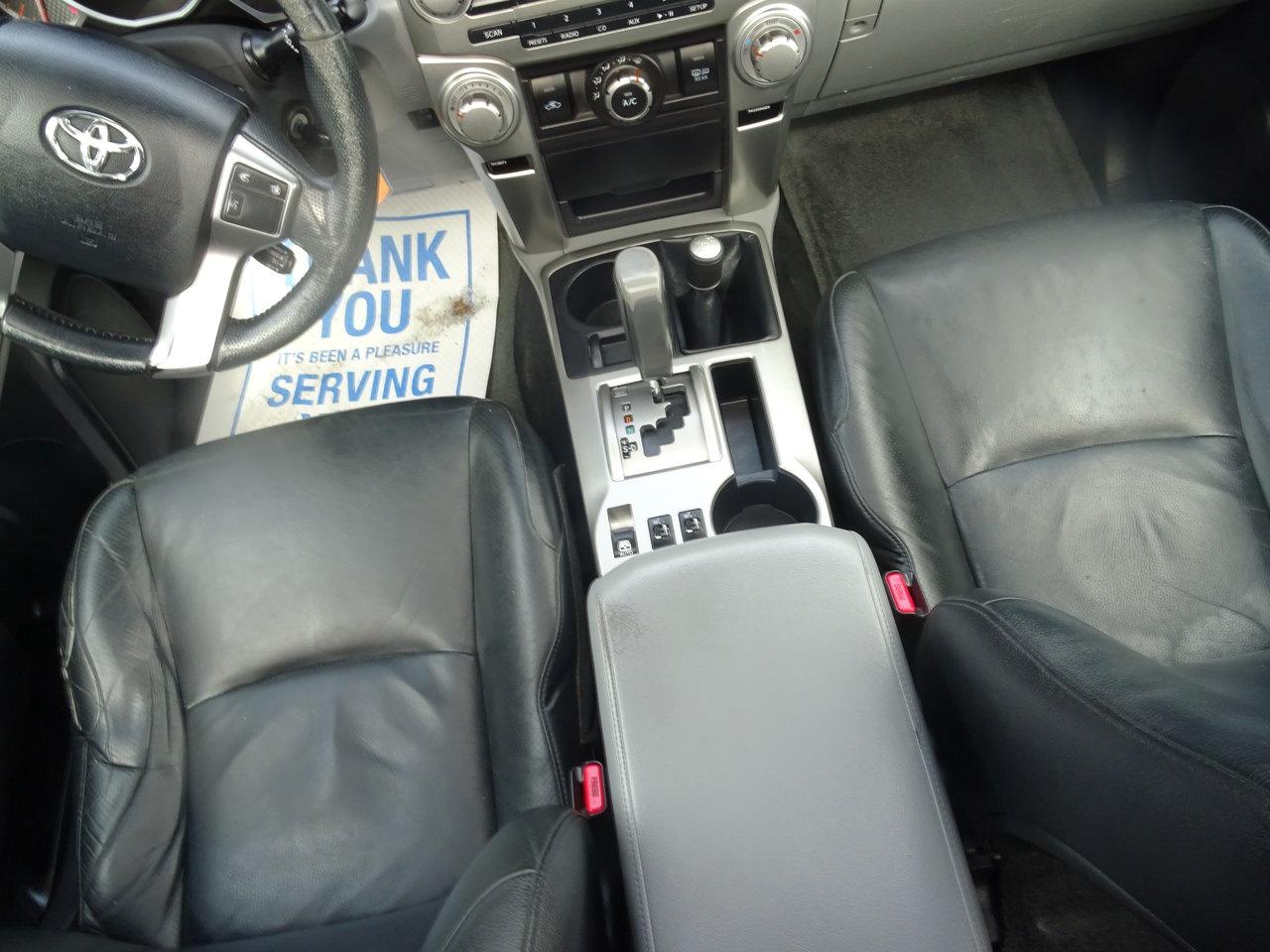 2011 Toyota 4Runner SR5 - Photo #10