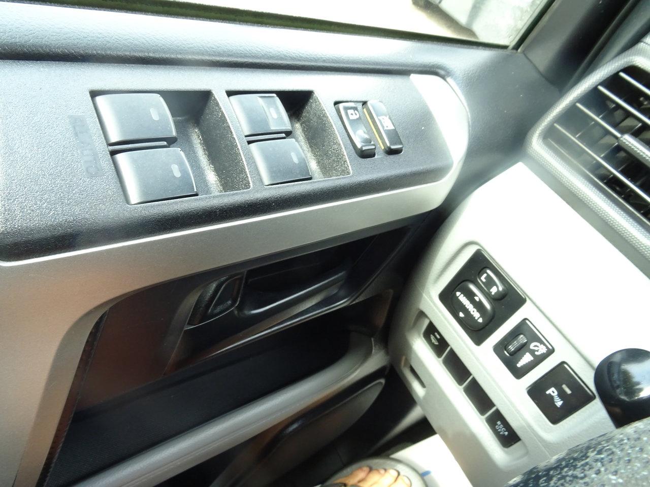 2011 Toyota 4Runner SR5 - Photo #18