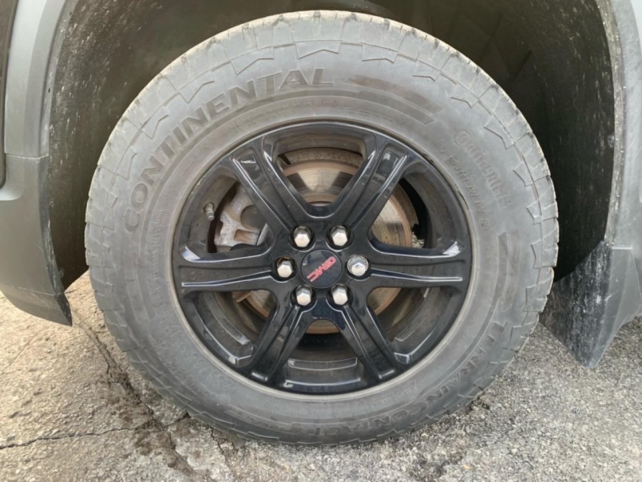 2023 GMC Acadia AT4  - Navigation -  Premium Audio Photo