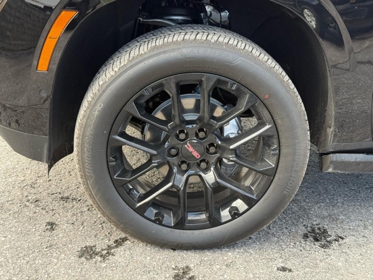 2026 GMC Yukon Denali Photo