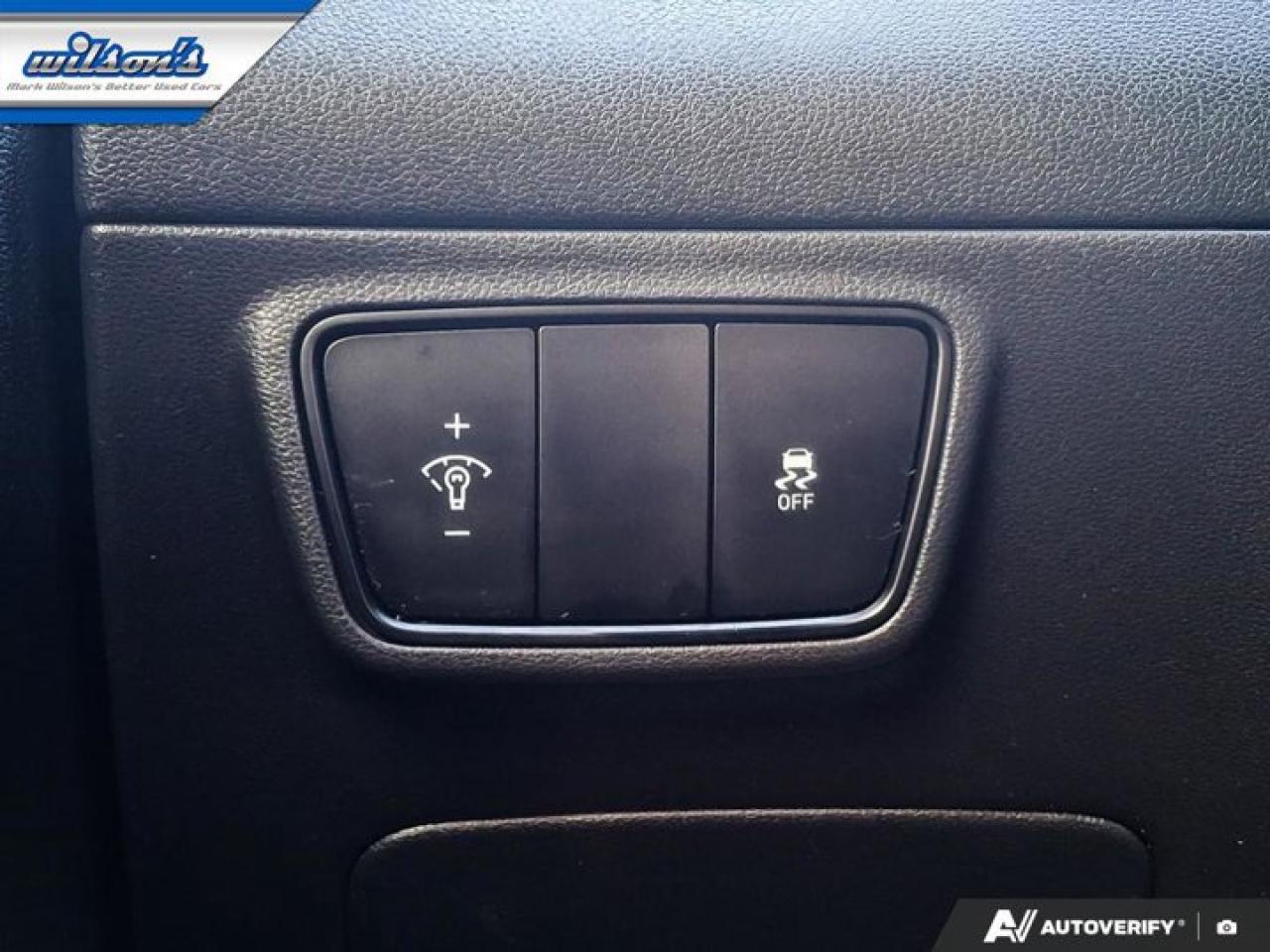 2022 Hyundai Tucson Preferred AWD | Heated Seats + Steering | Remote Start | Reverse Cam | CarPlay | and More ! Photo