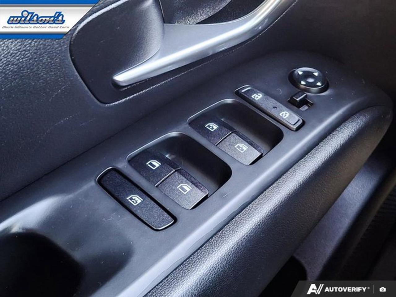 2022 Hyundai Tucson Preferred AWD | Heated Seats + Steering | Remote Start | Reverse Cam | CarPlay | and More ! Photo