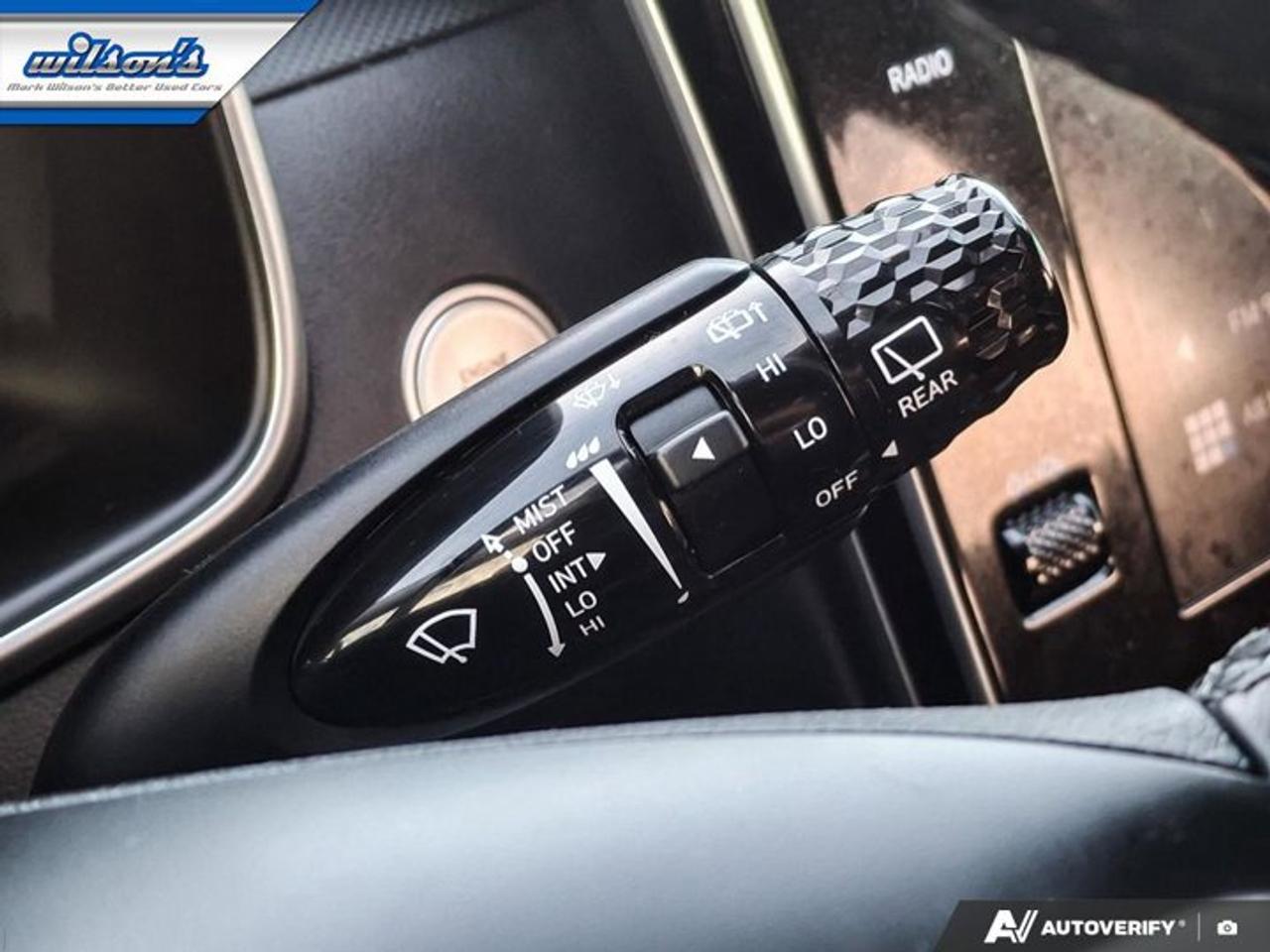 2022 Hyundai Tucson Preferred AWD | Heated Seats + Steering | Remote Start | Reverse Cam | CarPlay | and More ! Photo