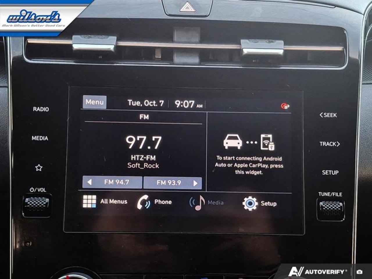 2022 Hyundai Tucson Preferred AWD | Heated Seats + Steering | Remote Start | Reverse Cam | CarPlay | and More ! Photo