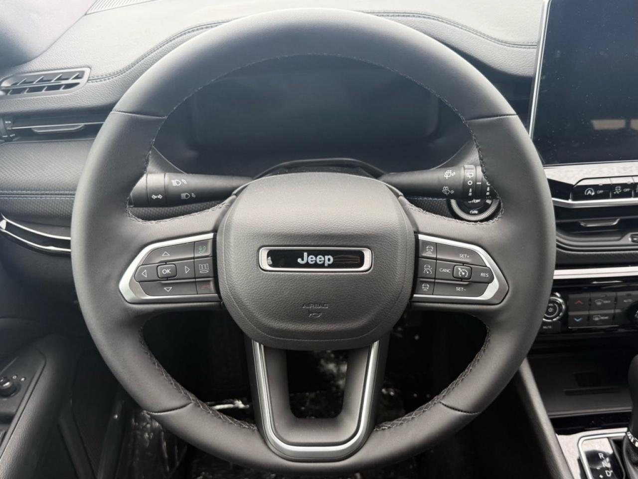 2026 GMC Acadia Elevation  - Sunroof Photo2