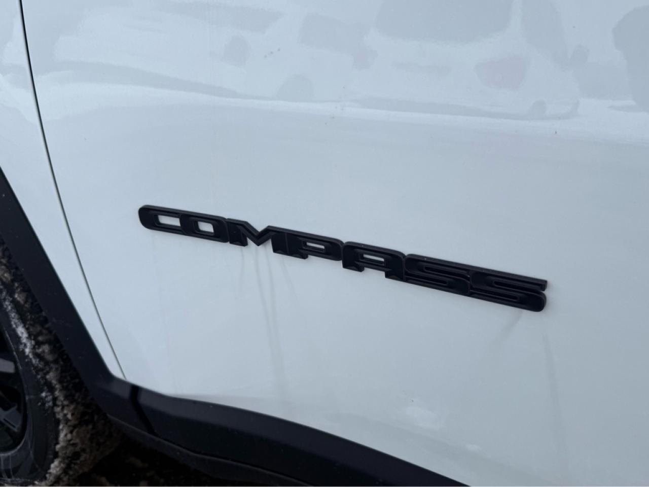 2026 GMC Acadia Elevation  - Sunroof Photo