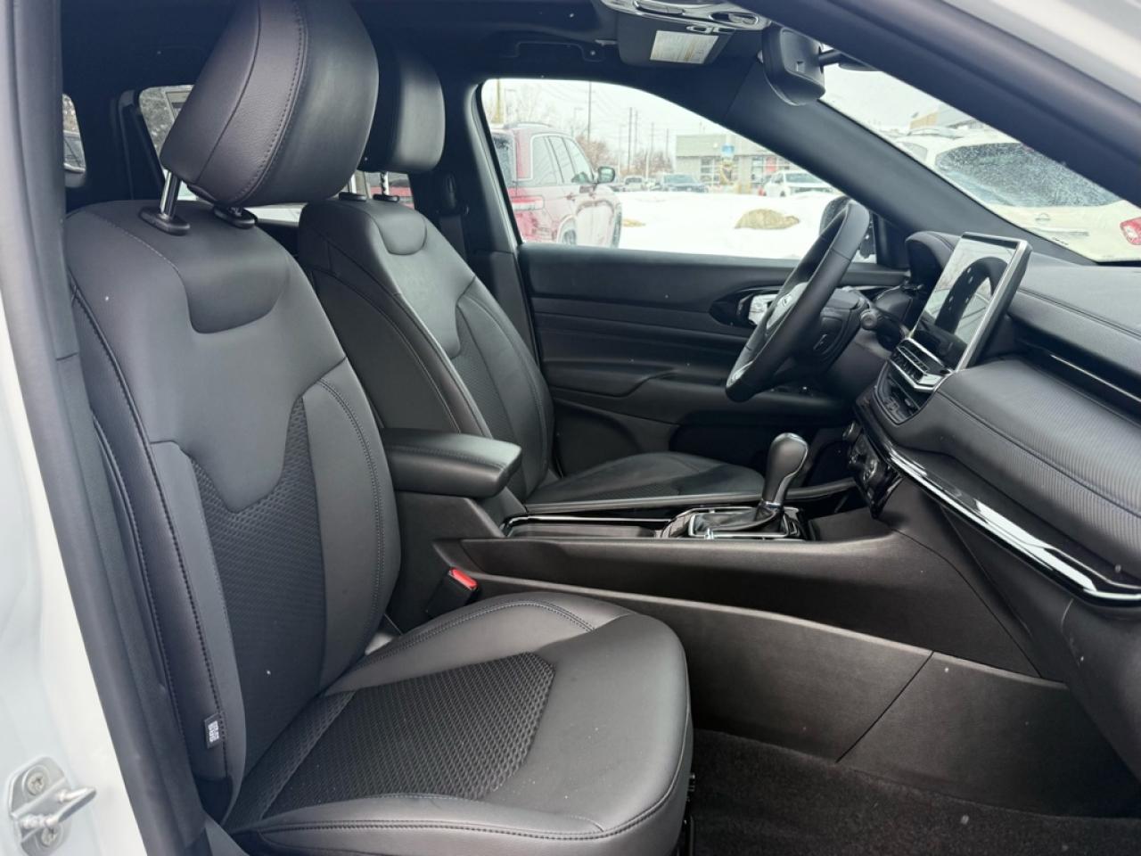 2026 GMC Acadia Elevation  - Sunroof Photo