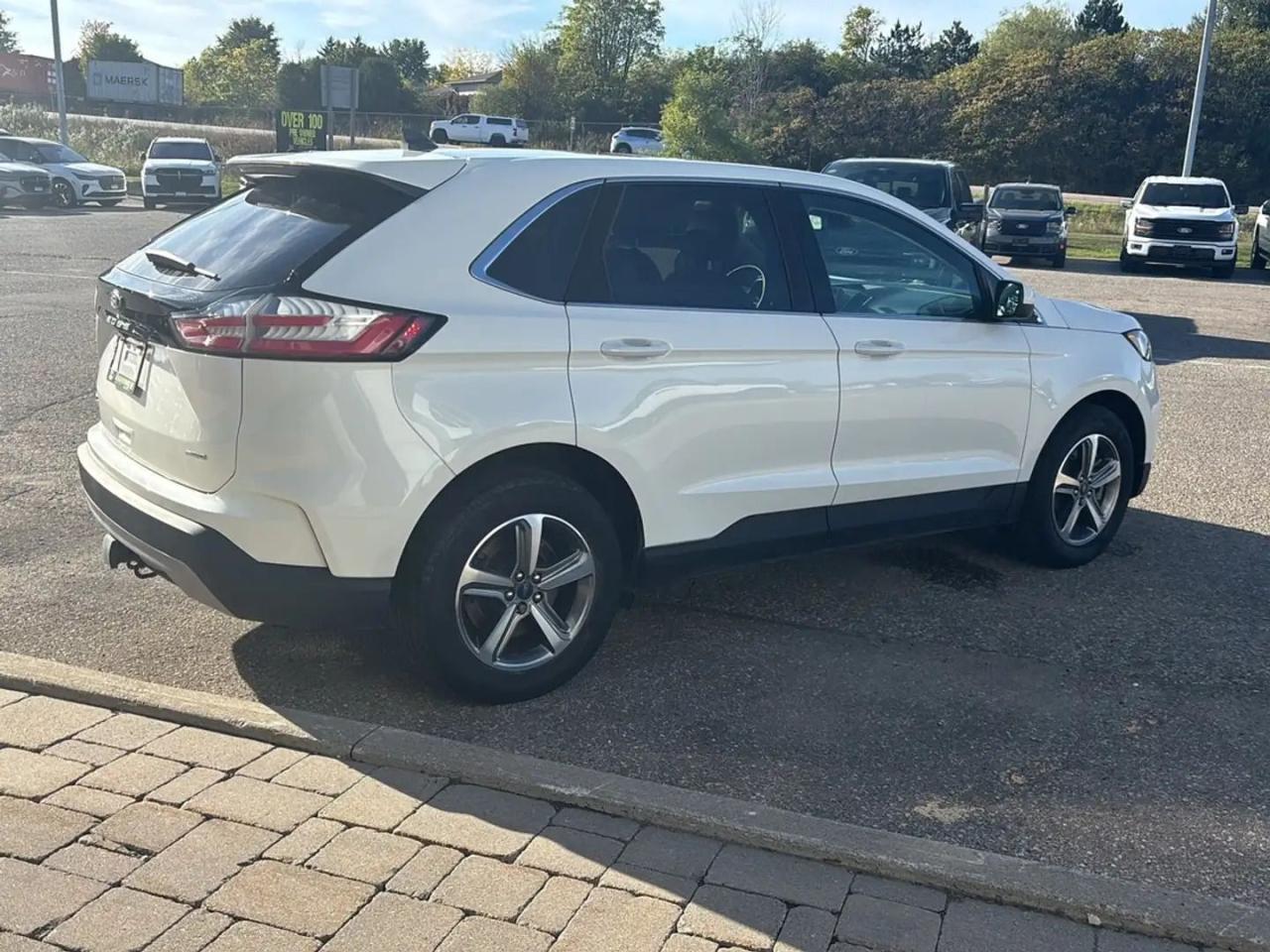 2021 Ford Edge TITANIUM, AWD, ELITE PACKAGE WITH NAV, PANO ROOF! Photo5