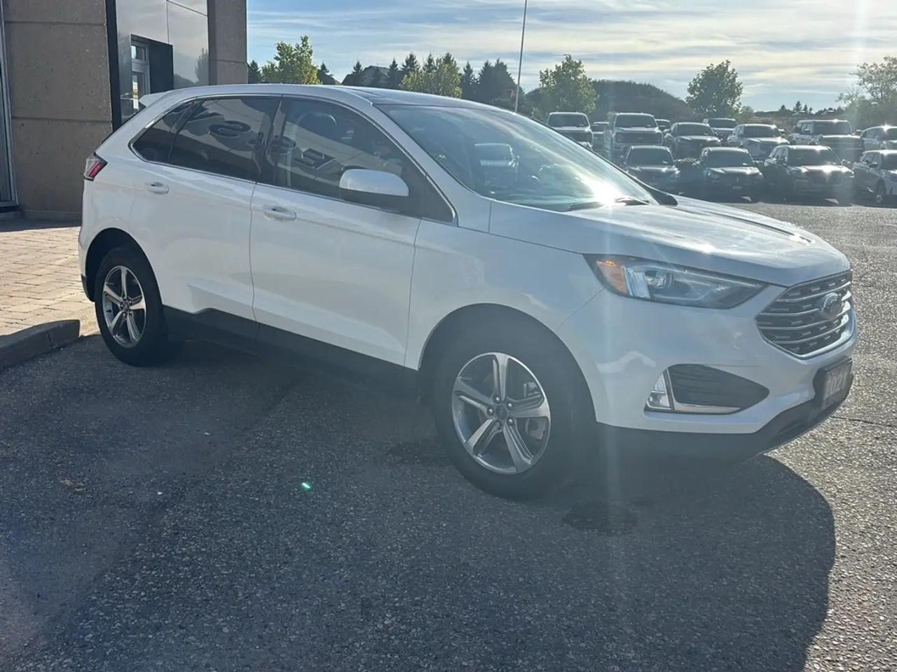 2021 Ford Edge TITANIUM, AWD, ELITE PACKAGE WITH NAV, PANO ROOF! Photo5