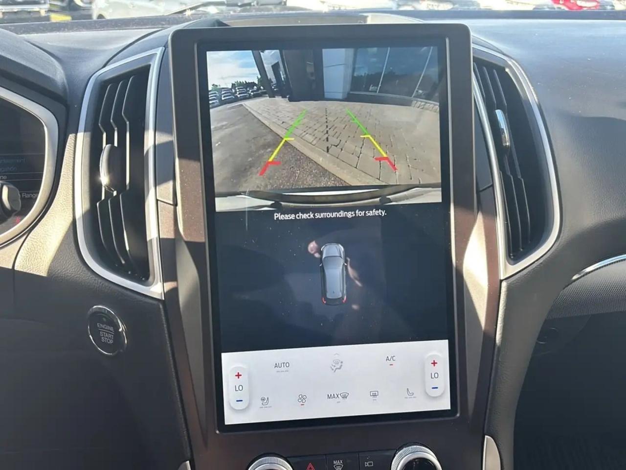 2021 Ford Edge TITANIUM, AWD, ELITE PACKAGE WITH NAV, PANO ROOF! Photo5