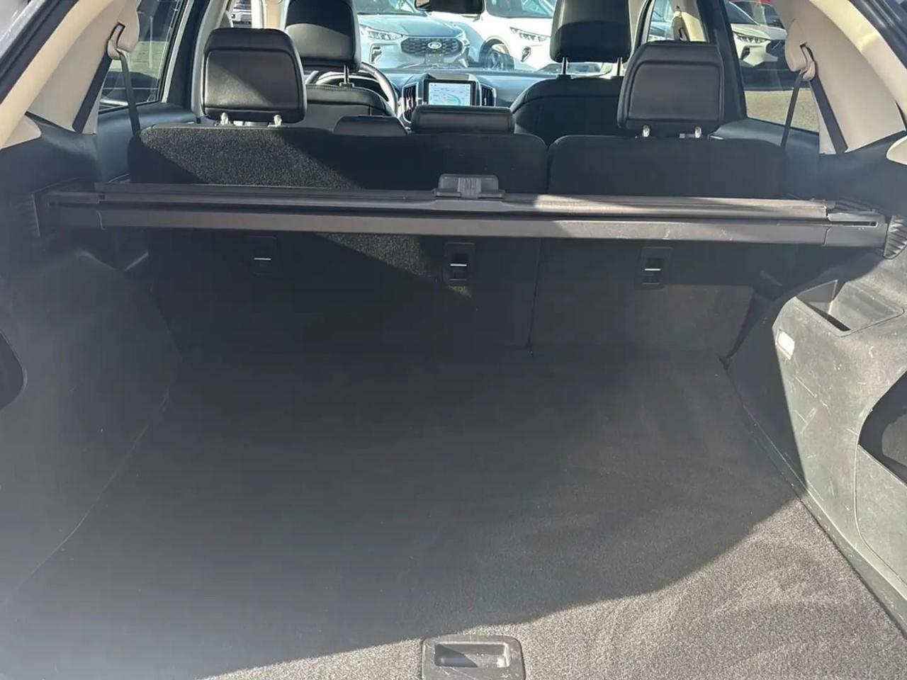 2021 Ford Edge SEL, AWD, COPILOT PACK, 18" RIMS, PANO ROOF! Photo