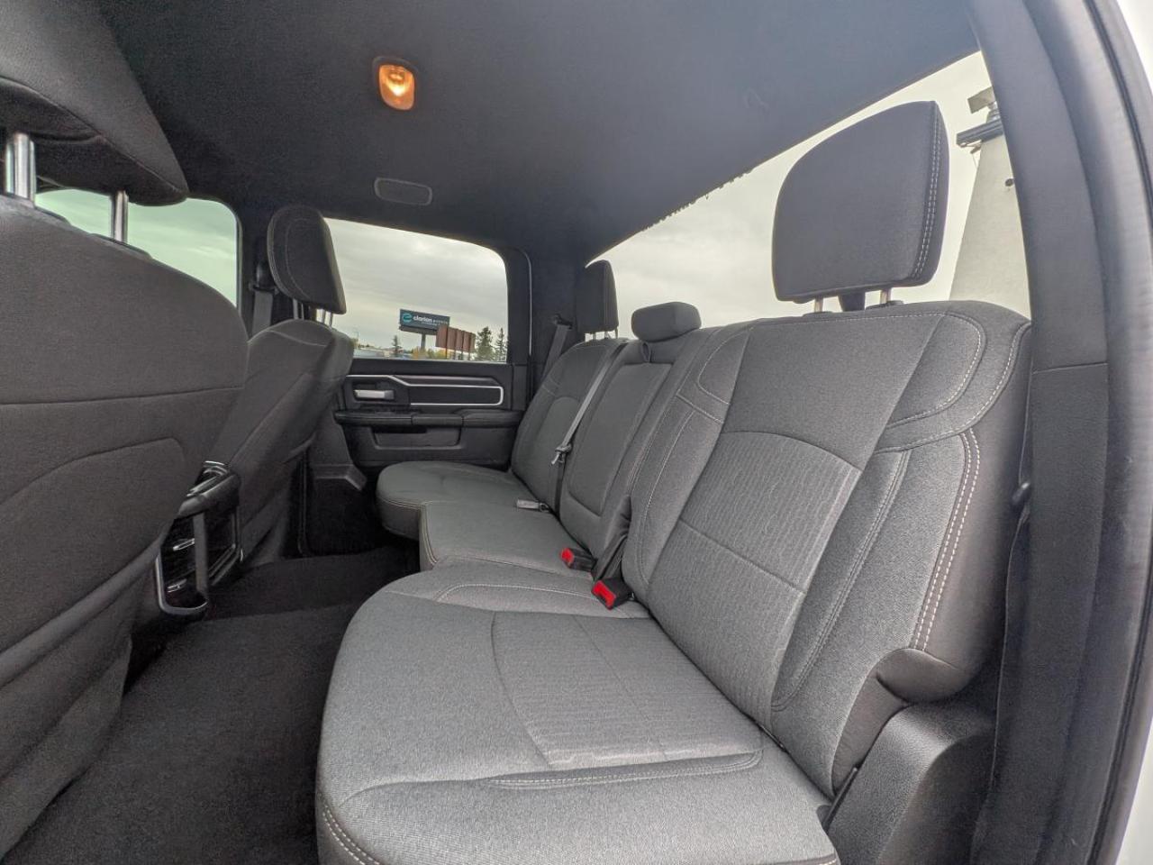 2024 RAM 2500 Big Horn 4x4 Crew Cab 8' Box Photo