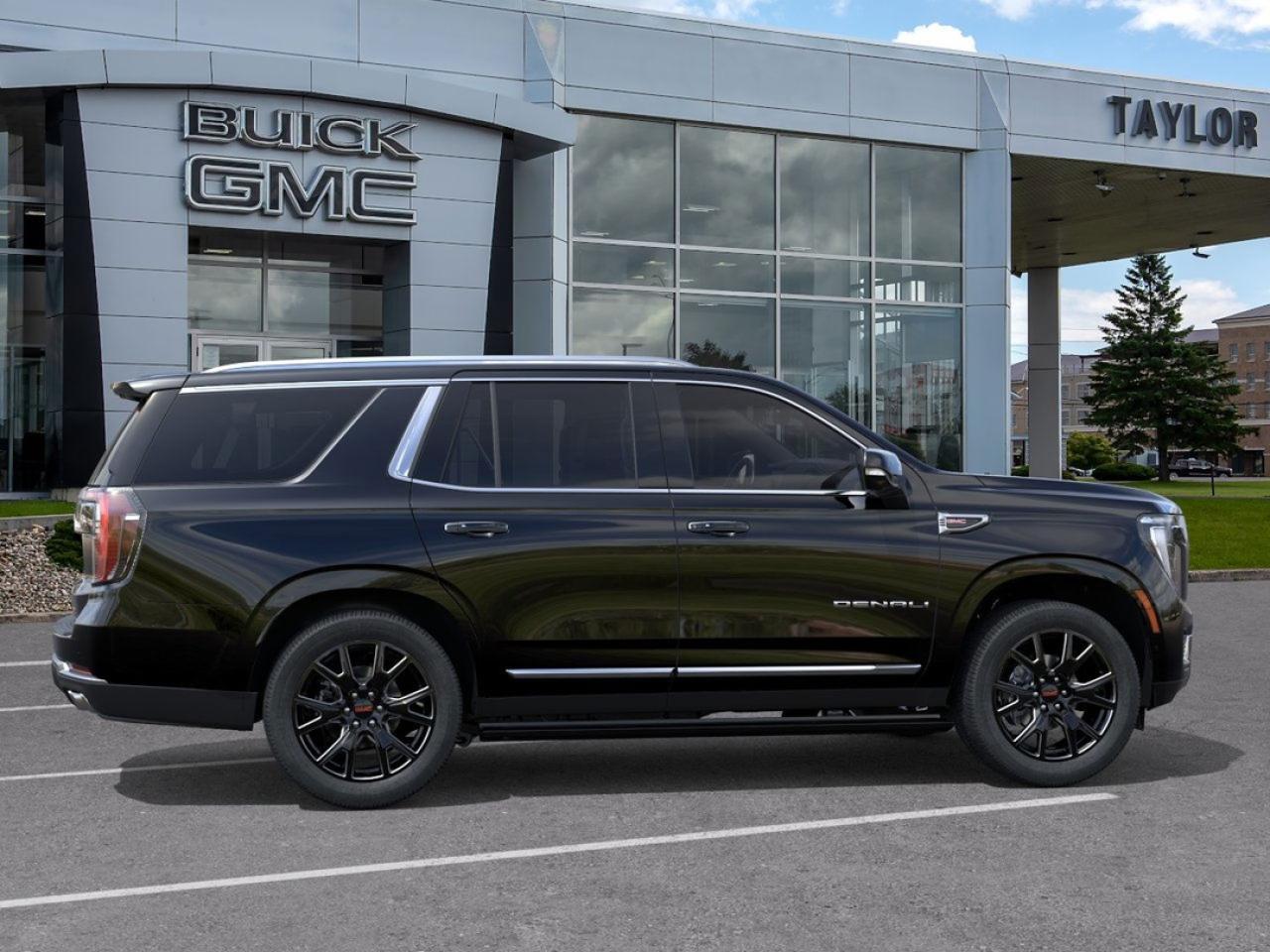 2026 GMC Yukon Denali Photo4