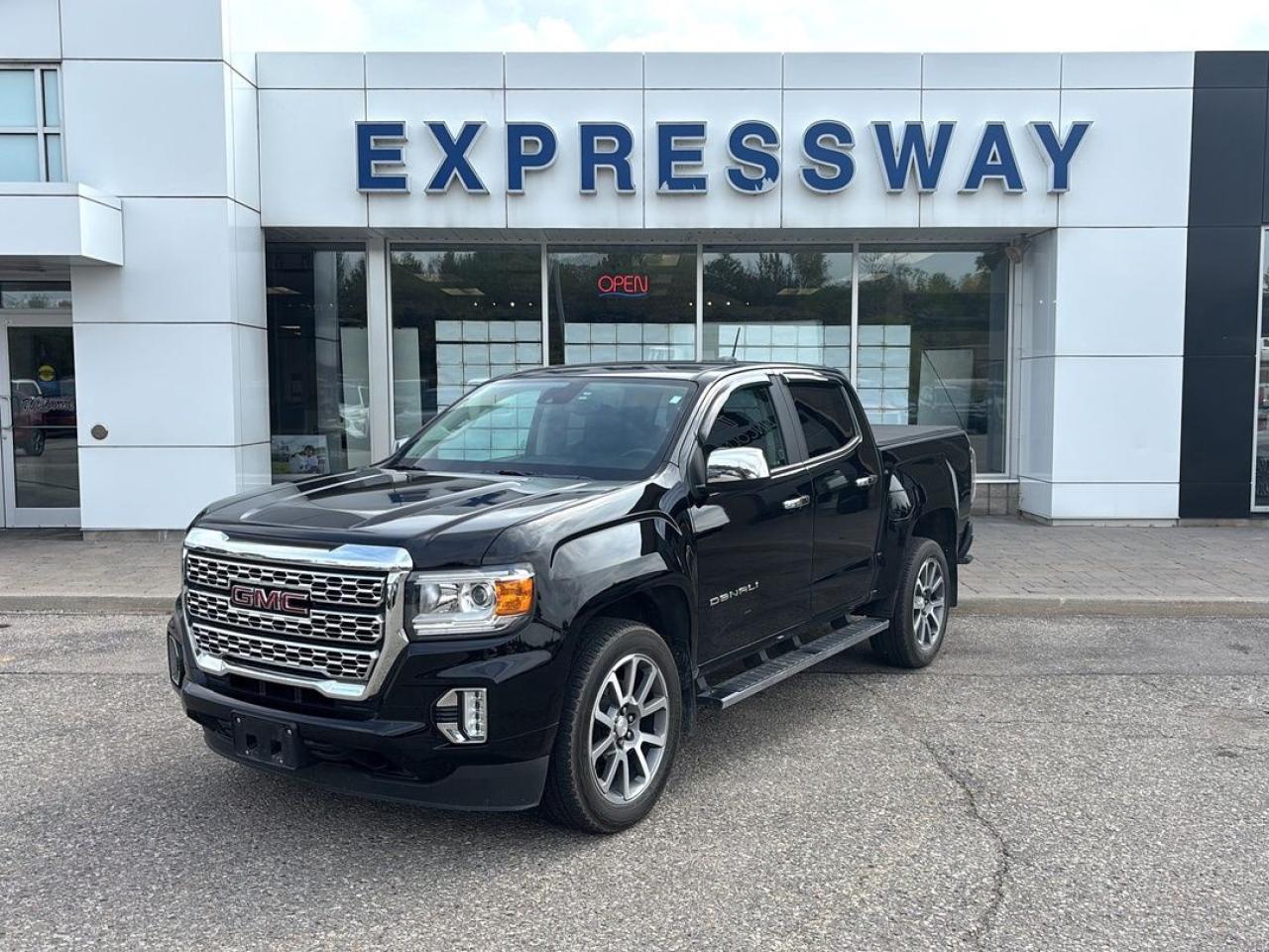 Used 2022 GMC Canyon 4WD Denali for sale in Stratford, ON