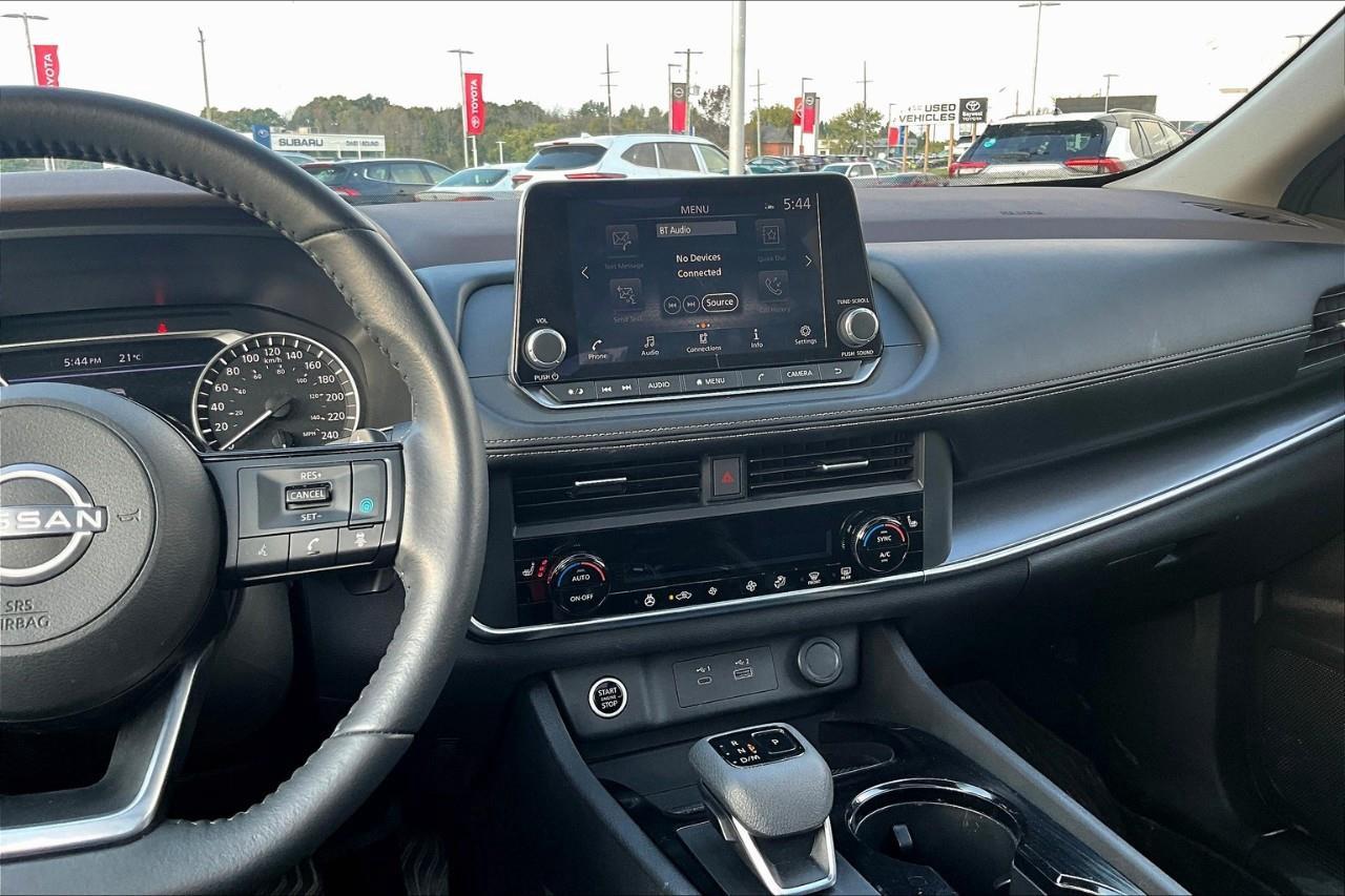 2023 Nissan Rogue SV MIDNIGHT EDITION Photo