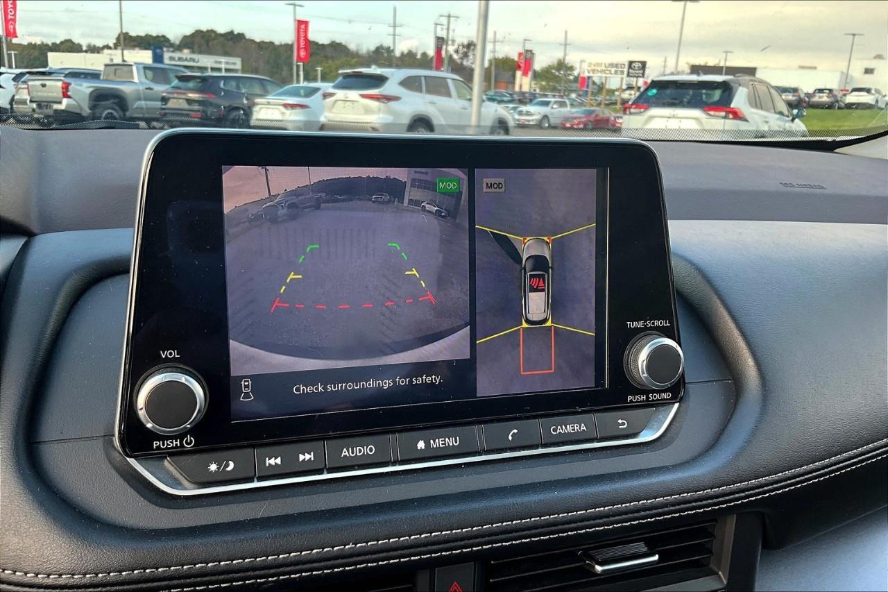 2023 Nissan Rogue SV MIDNIGHT EDITION Photo