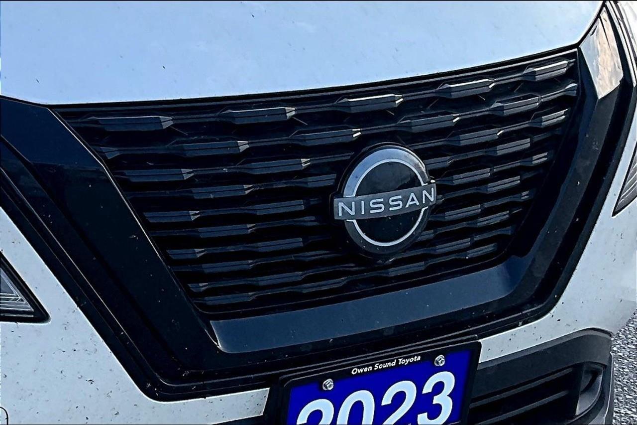 2023 Nissan Rogue SV MIDNIGHT EDITION Photo