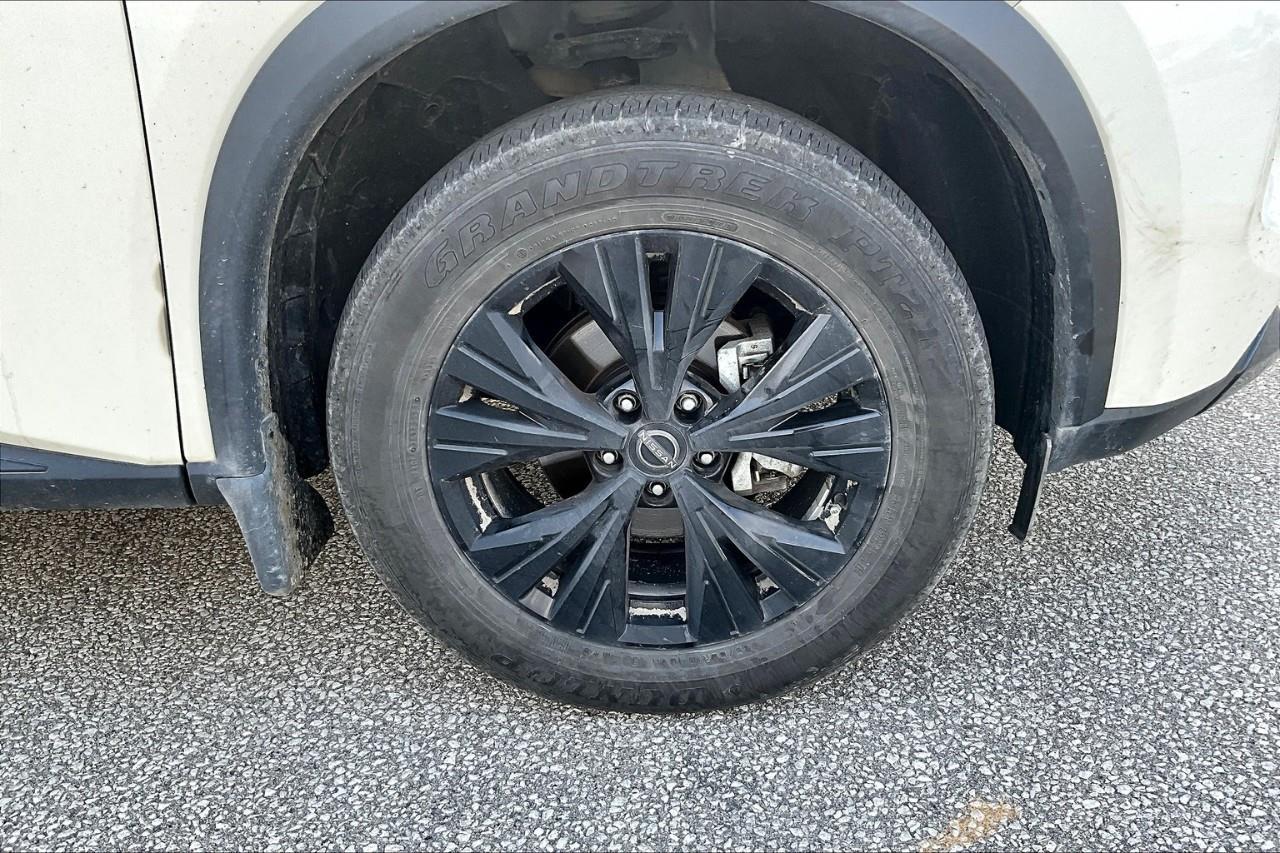 2023 Nissan Rogue SV MIDNIGHT EDITION Photo