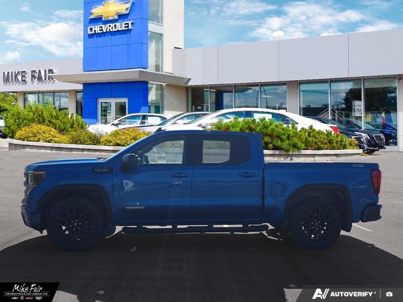 2023 GMC Sierra 1500 Elevation heated front seats/steering wheel/outside mirrors,assist steps, keyless open/start Photo2