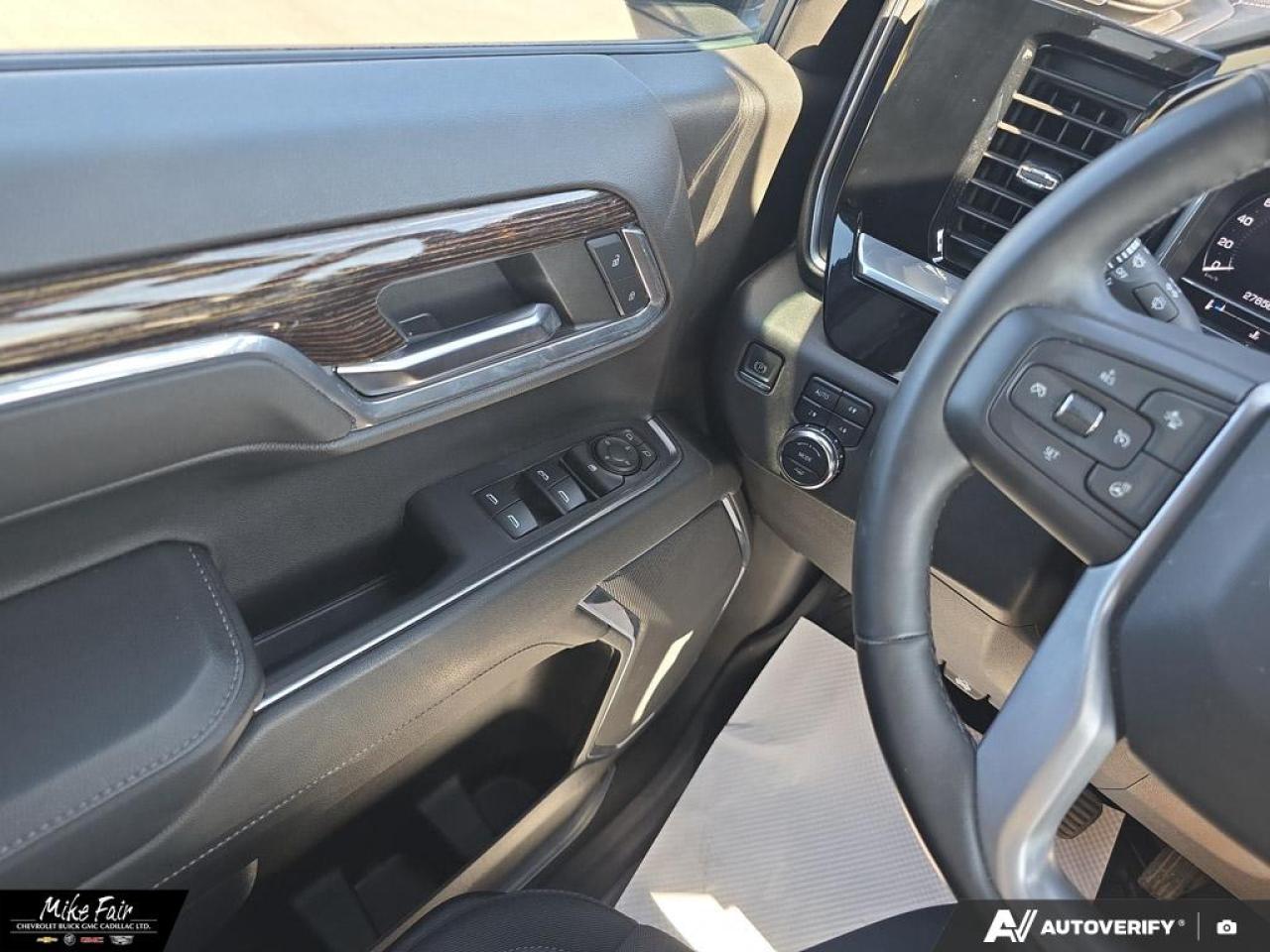 2023 GMC Sierra 1500 Elevation heated front seats/steering wheel/outside mirrors,assist steps, keyless open/start Photo