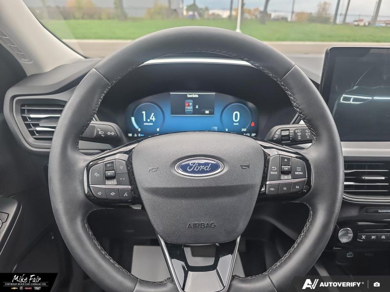 2023 Ford Escape Platinum Panoramic Roof, Tow Pkg, Vent/Htd Seats, 360 Camera Photo