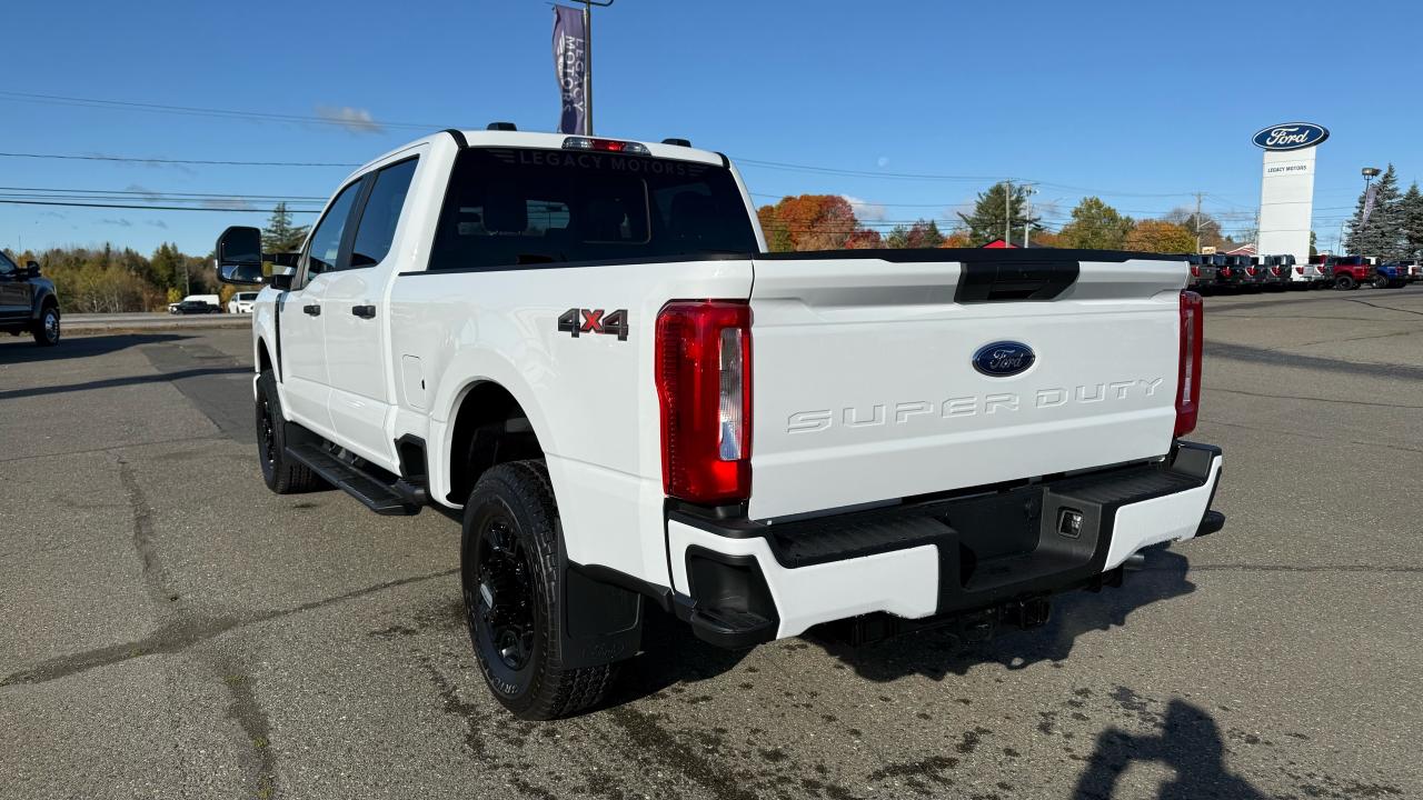 2026 Ford F-250 Super Duty SRW Photo3