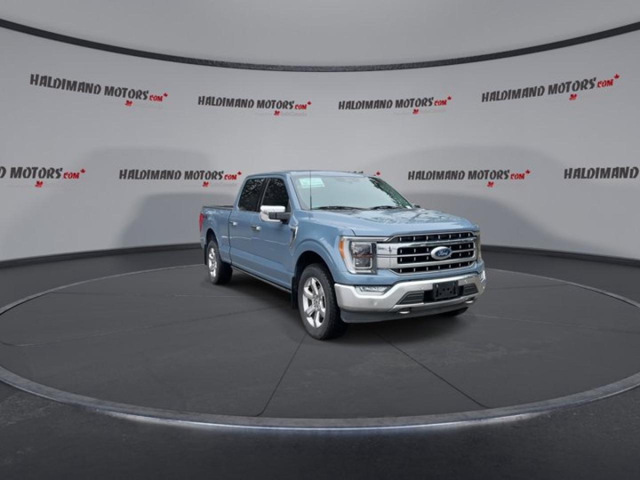 2023 Ford F-150 Lariat 4WD | Max Trailer Tow Package | Power Tailgate | Power Running Boards | Photo