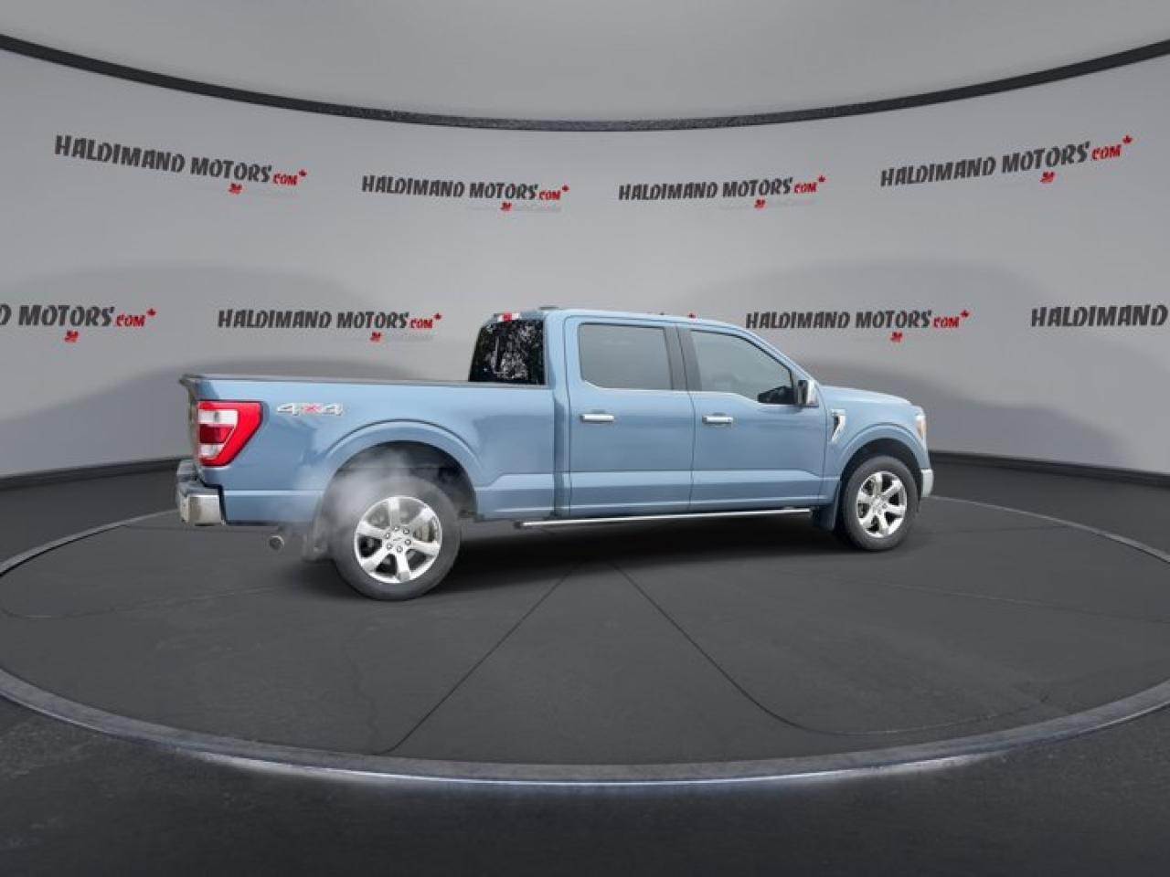 2023 Ford F-150 Lariat 4WD | Max Trailer Tow Package | Power Tailgate | Power Running Boards | Photo