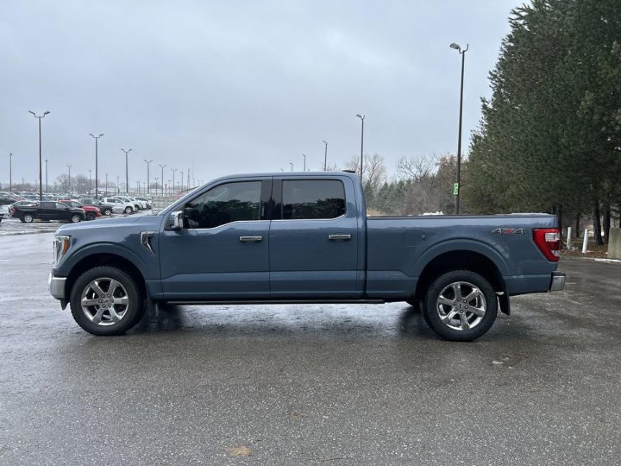 2023 Ford F-150 Lariat 4WD | Max Trailer Tow Package | Power Tailgate | Power Running Boards | Photo