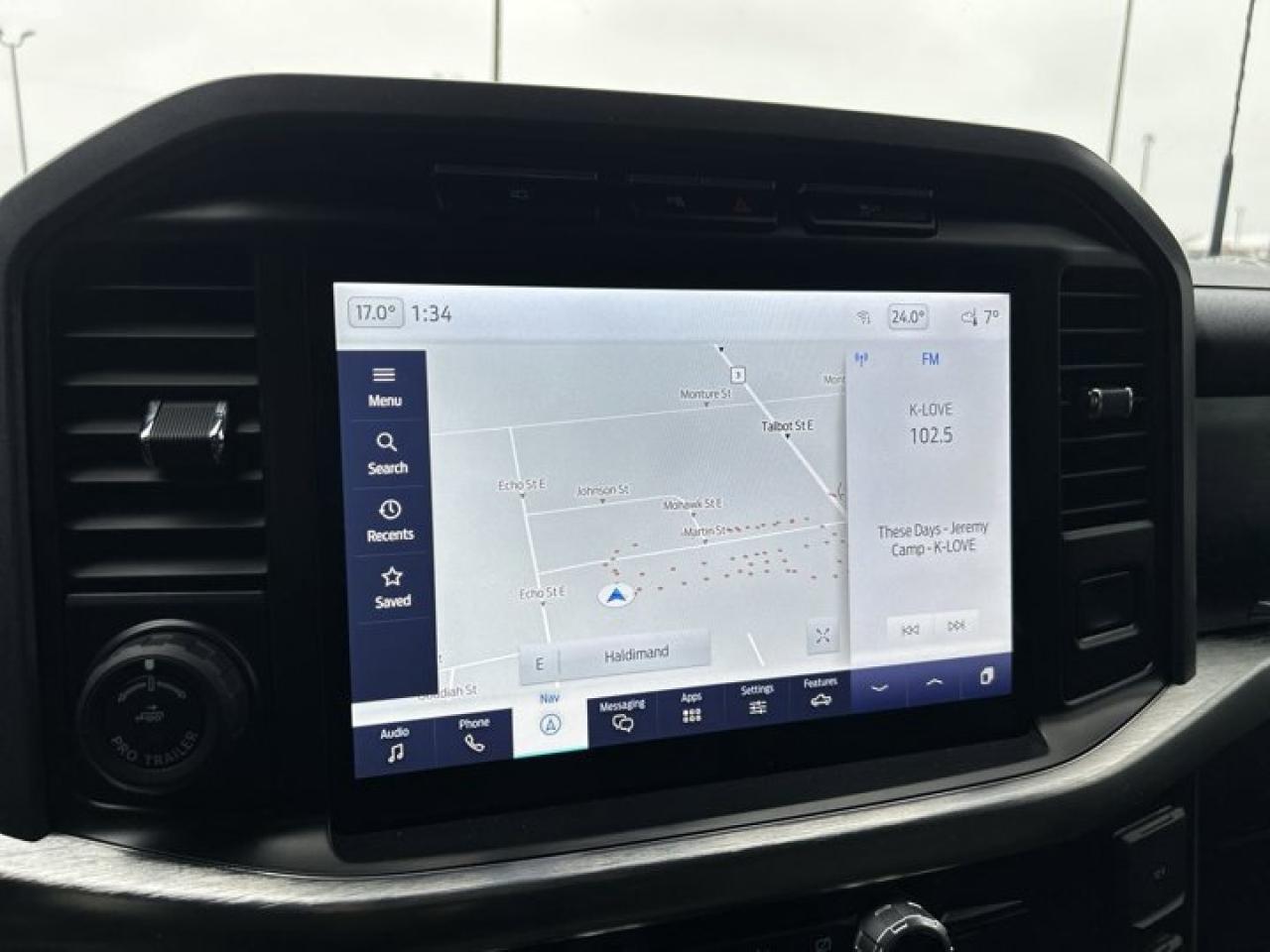 2023 Ford F-150 Lariat 4WD | Max Trailer Tow Package | Power Tailgate | Power Running Boards | Photo