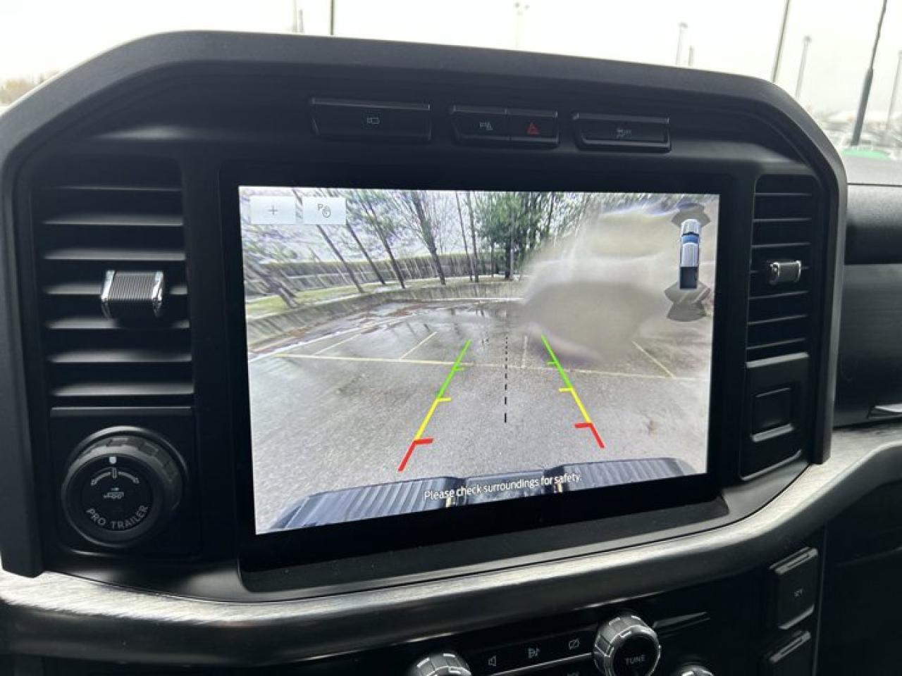 2023 Ford F-150 Lariat 4WD | Max Trailer Tow Package | Power Tailgate | Power Running Boards | Photo