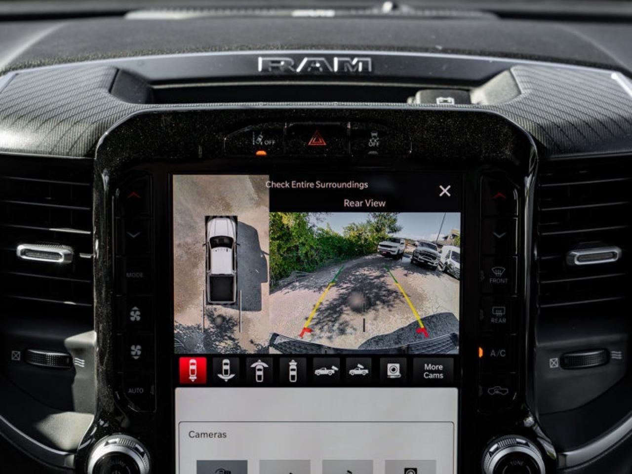 2025 RAM 2500 Big Horn Photo