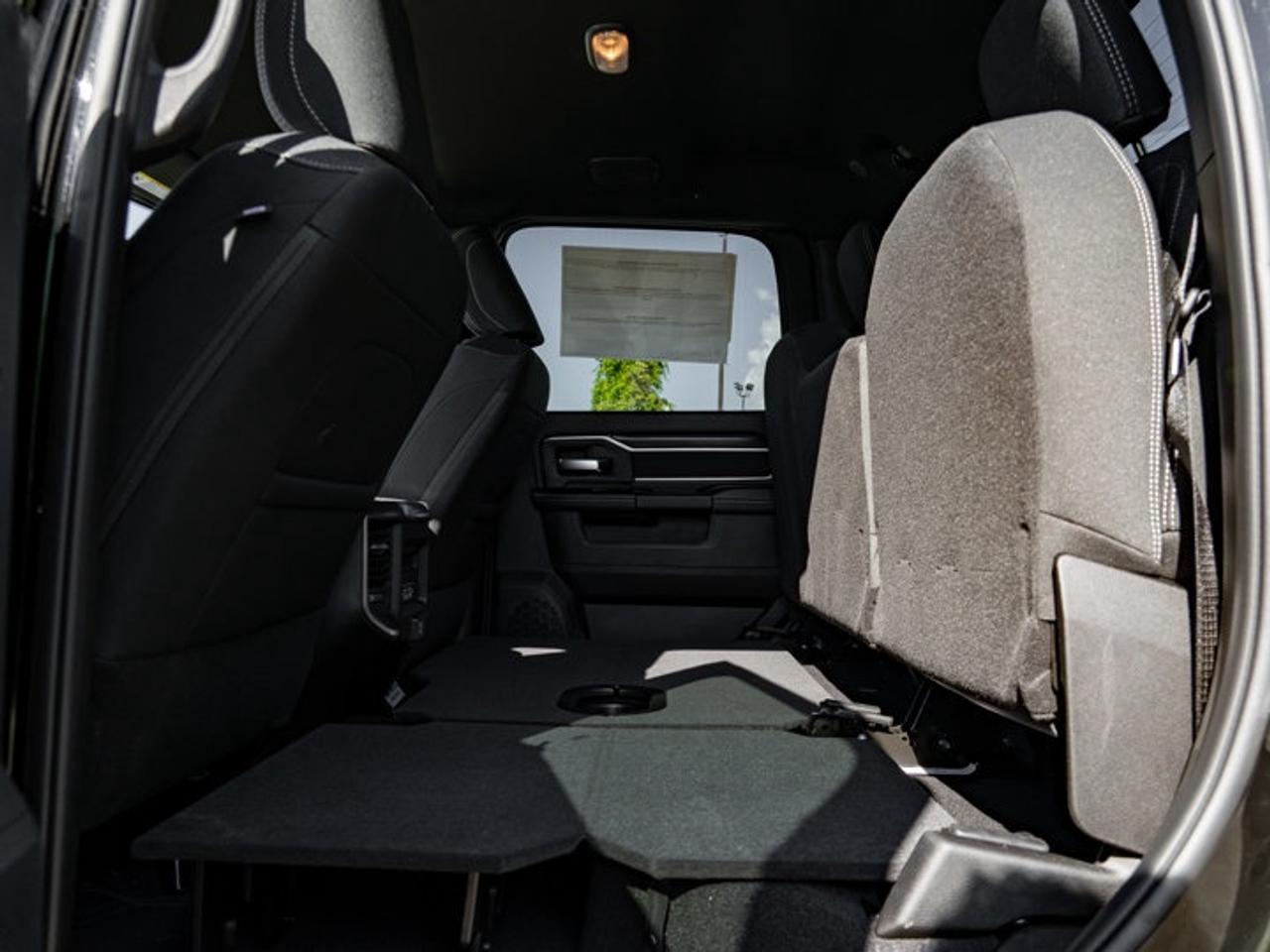 2025 RAM 2500 Big Horn Photo