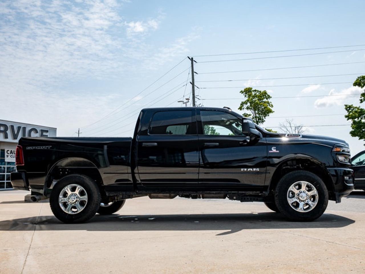 2025 RAM 2500 Big Horn Photo