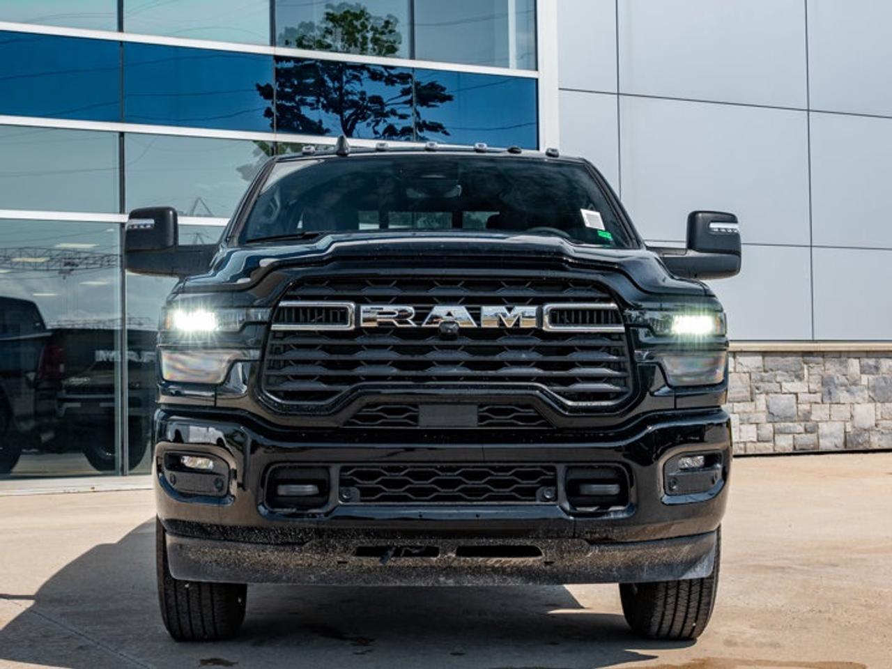 2025 RAM 2500 Big Horn Photo