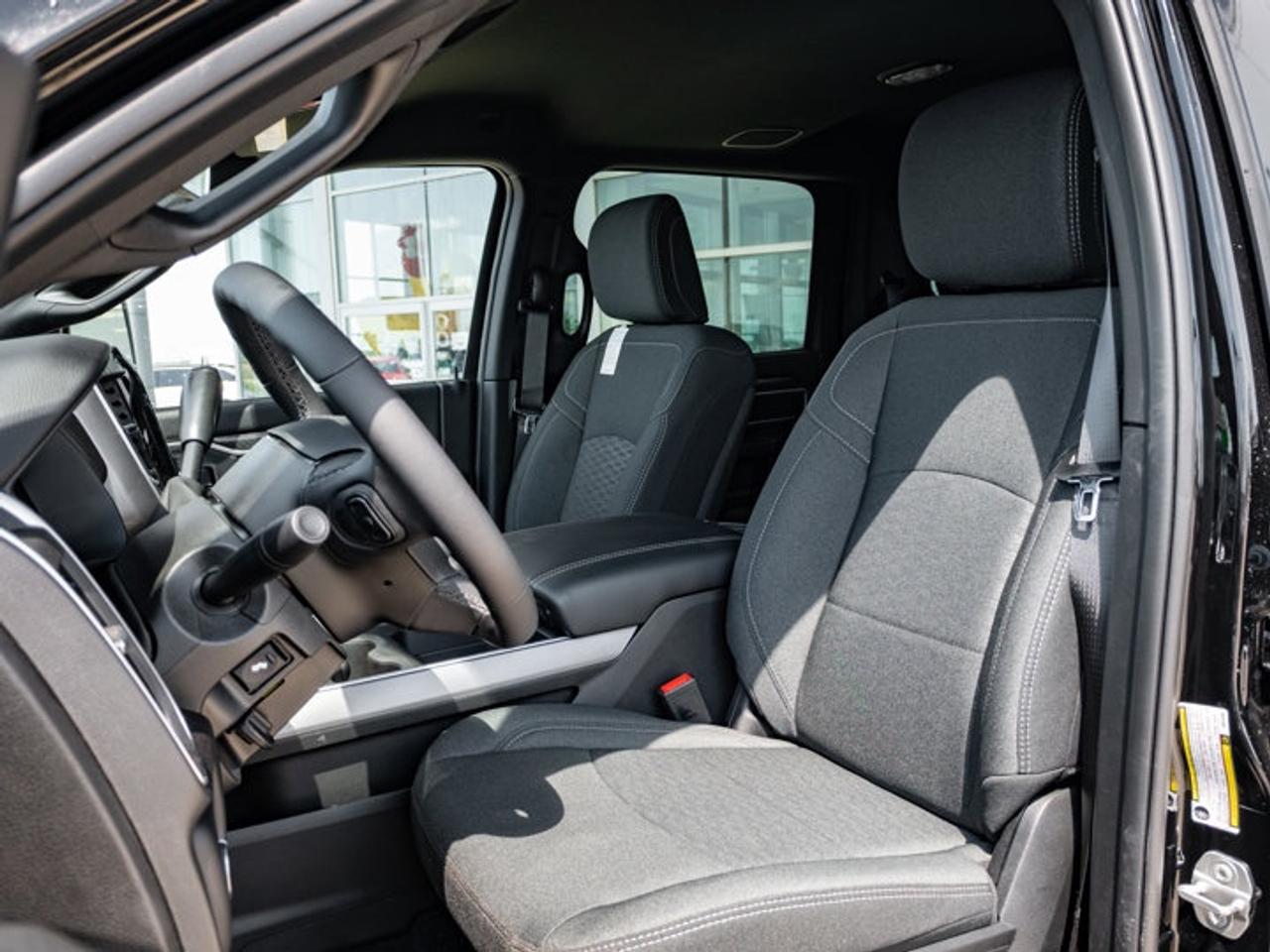 2025 RAM 2500 Big Horn Photo
