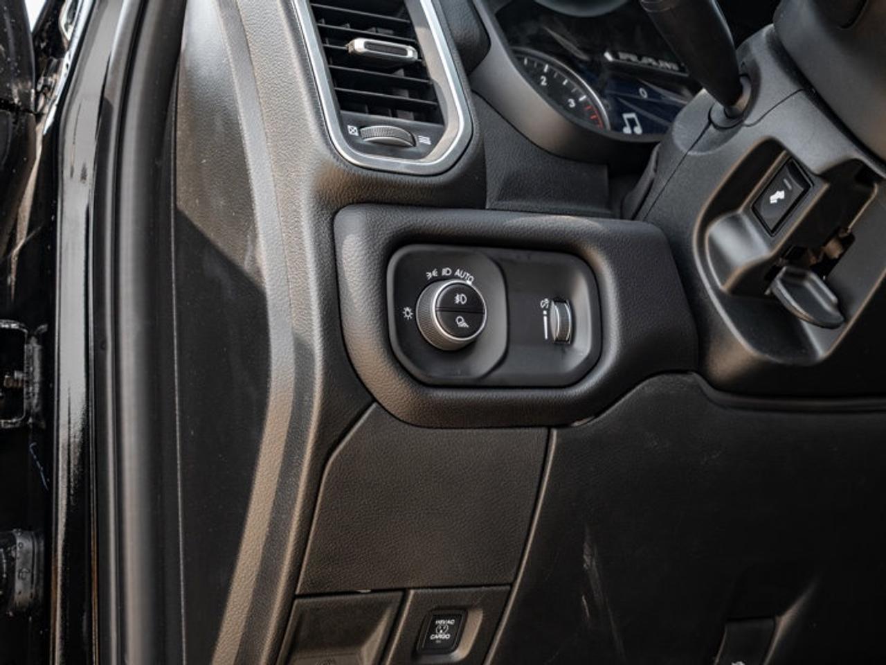 2025 RAM 2500 Big Horn Photo