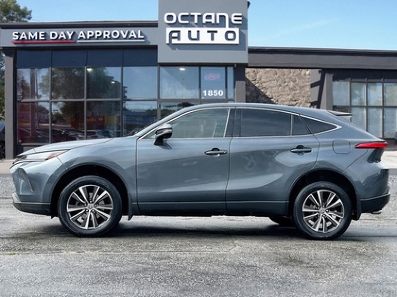 2022 Toyota Venza AWD Photo