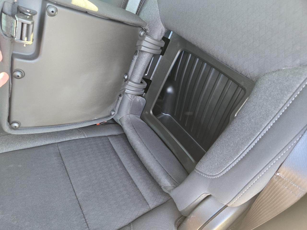 2024 Chevrolet Silverado 1500 LT - Photo #9